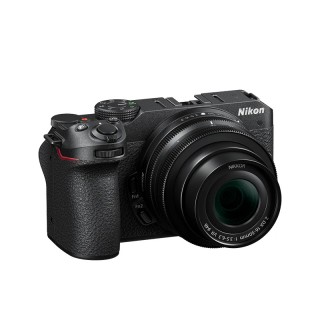 Nikon Z30 + 18-140 DX