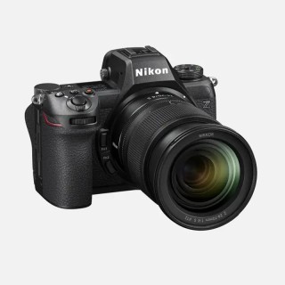 Nikon Z6 III + 24-70 f4 S Kit